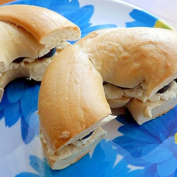 5分!?ベーグル❤クリチ&ブルーベリーでトースト♪
